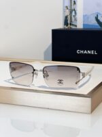 CHANEL - Image 8