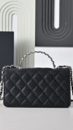Chanel - Image 3