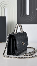 Chanel - Image 2