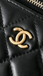 CHANEL - Image 5